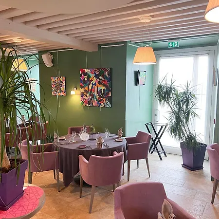 Chateau Du Bost - Teritoria 3* Bellerive-sur-Allier