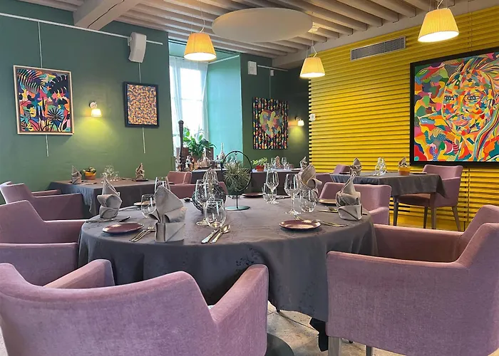 Chateau Du Bost Hotel 3*